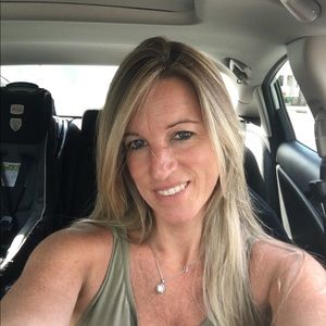 Meet your Posher, Tara